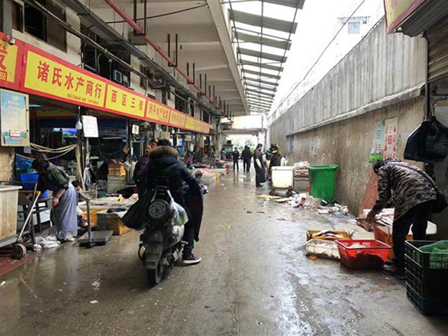 新型冠狀病毒源發地：武漢華南海鮮市場