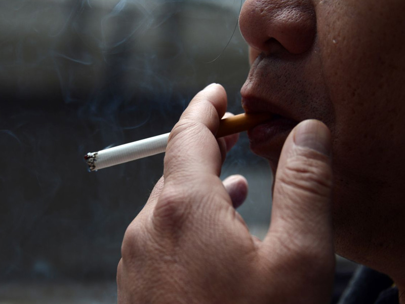 吸入病毒攜帶者的二手煙可感染新型冠狀病毒？