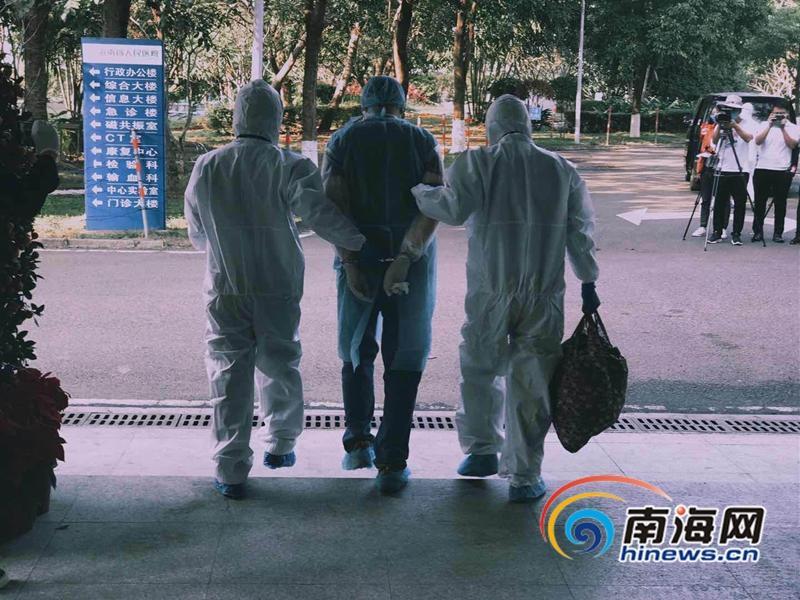 出院即被警方帶走！患者吐口水致 2 名醫護人員感染 ...