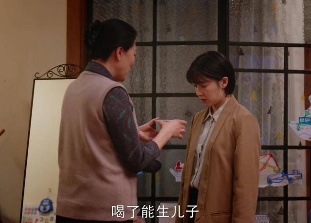 人到中年，異性這樣對你，是劫不是緣
