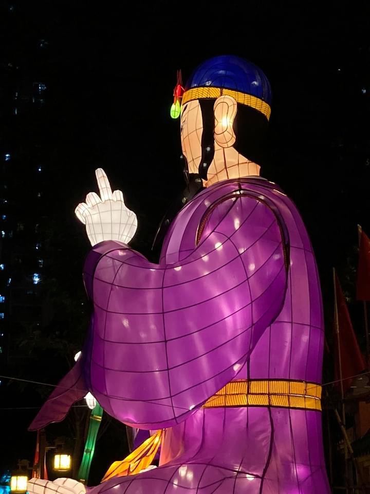 黃大仙舉中指？黃大仙：我都忍你好耐啦！