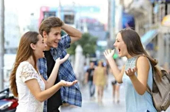 你也許看過這張梗圖，但你知道背後的奇怪故事嗎？