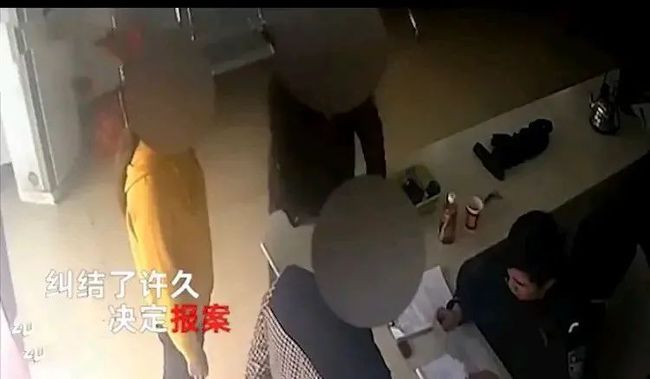 發現女鄰居偷情 偷拍要挾發生關係 結果峰迴路轉