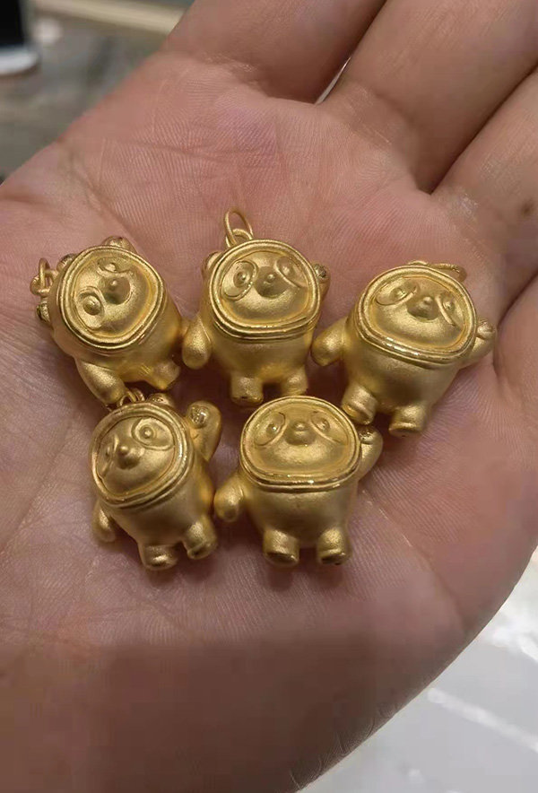 大陸「周大生」未經冬奧授權賣「金墩墩」產品