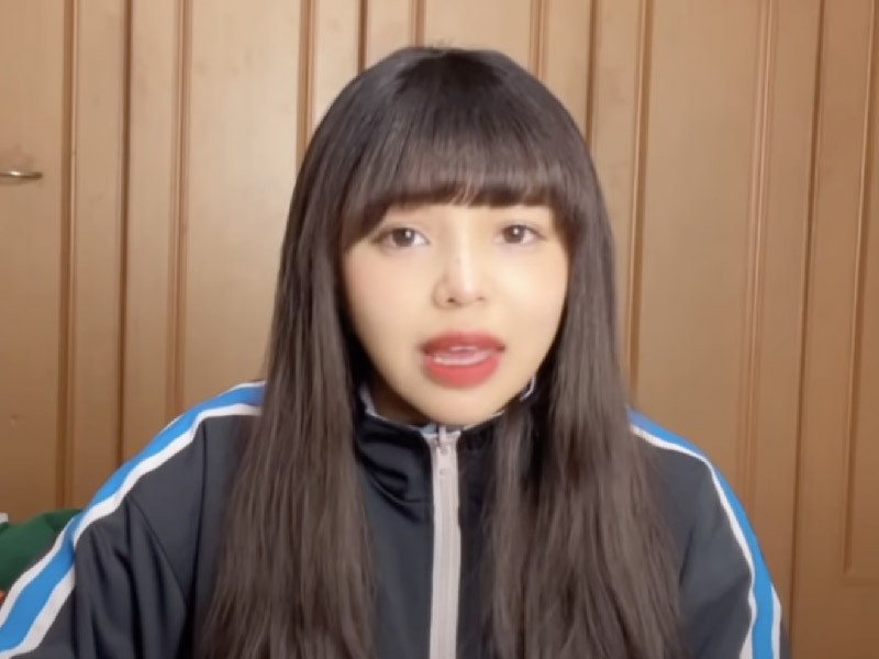 日本口罩正妹直播露出 ...
