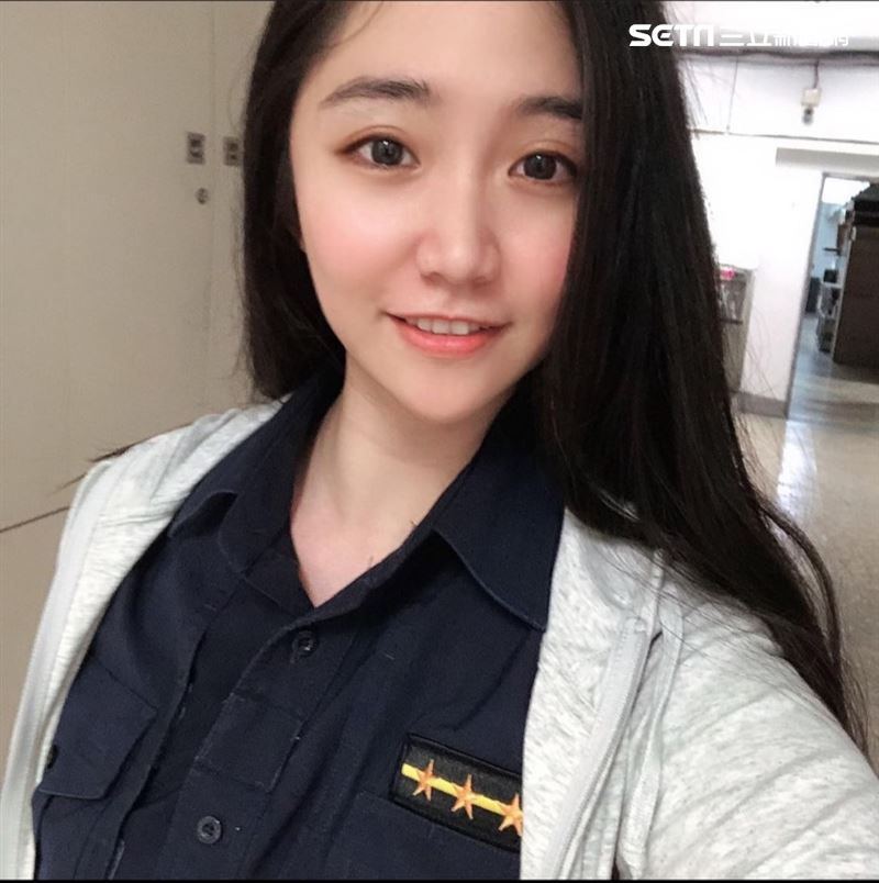 女警火辣鋼管舞瘋傳