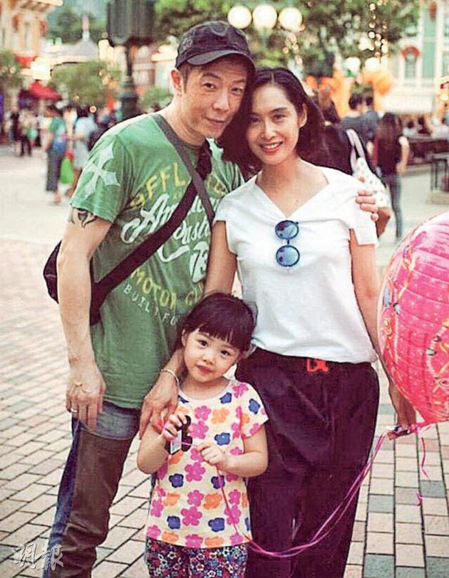 本以為邱淑貞女兒夠美了，但看到了朱茵女兒，全世界等她長大