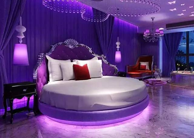 情侶酒店為什麼喜歡放圓床？