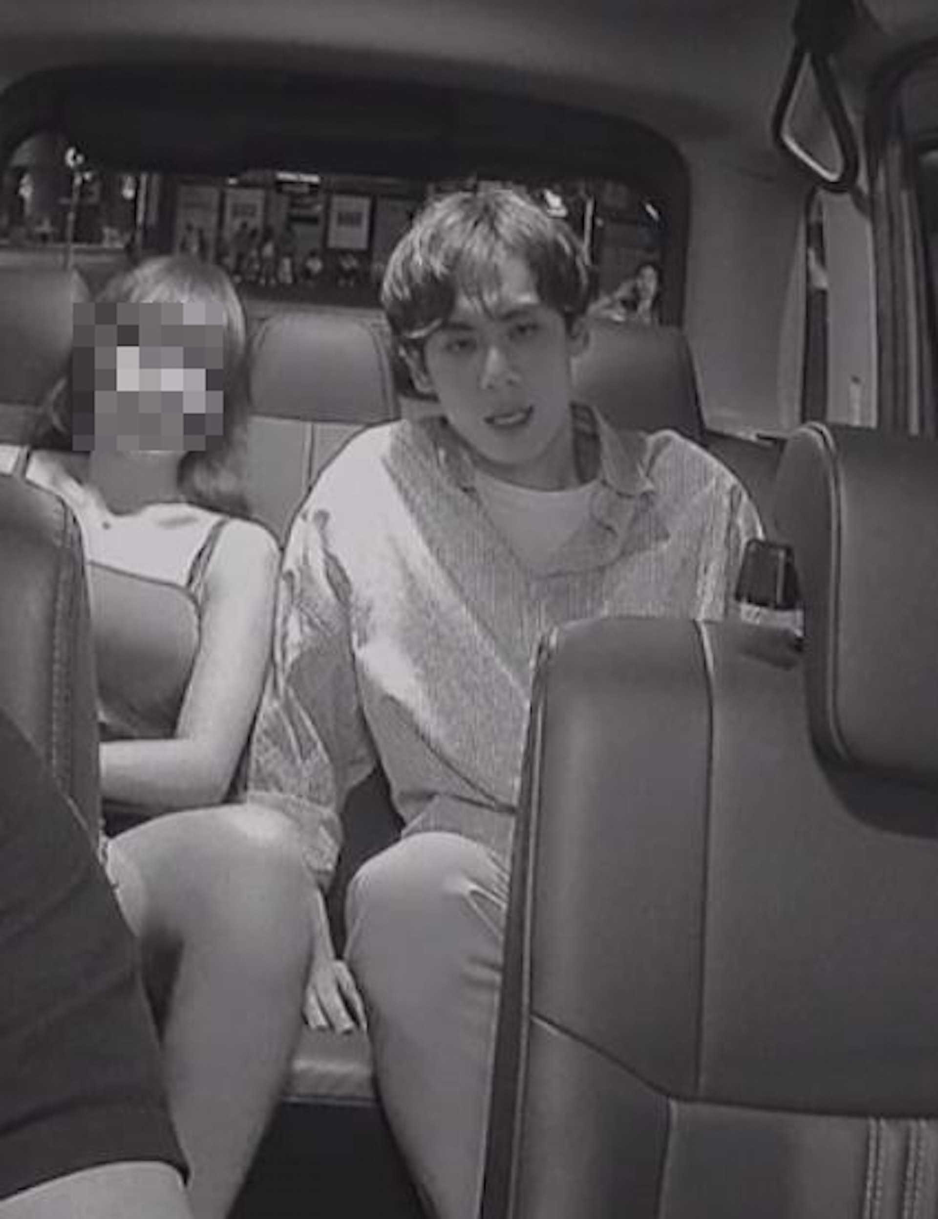 TVB 小生美女纏綿車 Cam 片流出