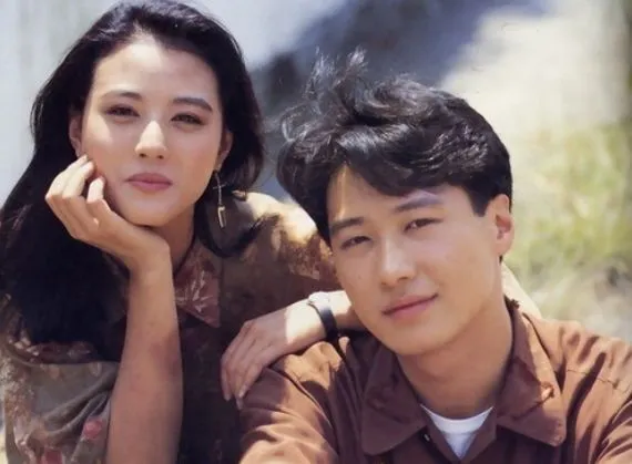周海媚，等愛的一生