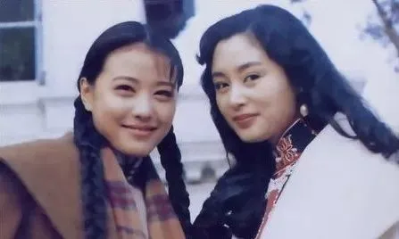 周海媚，等愛的一生