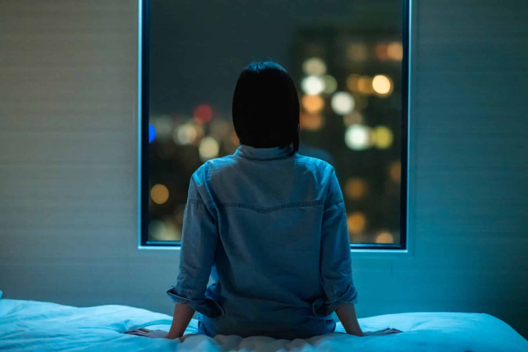 會讓人變得異常焦慮的 7 個早上壞習慣