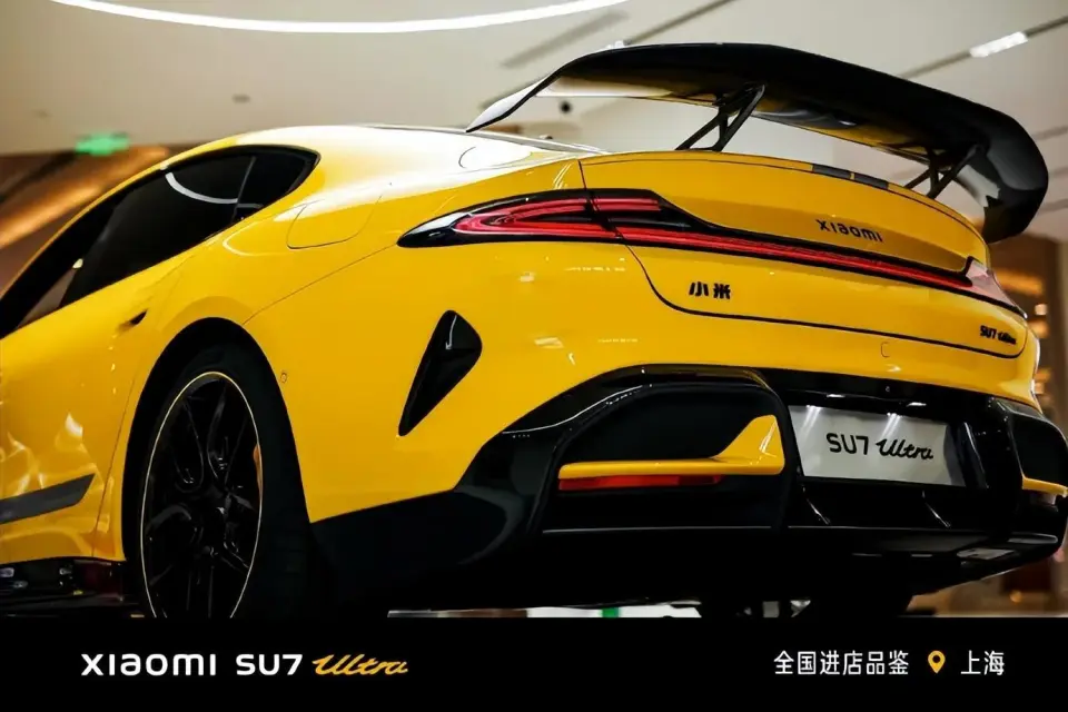 雷軍失眠：小米新車 2 小時突破萬台