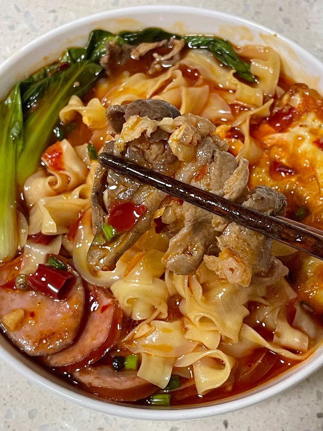 食譜：火鍋肥牛刀削麵