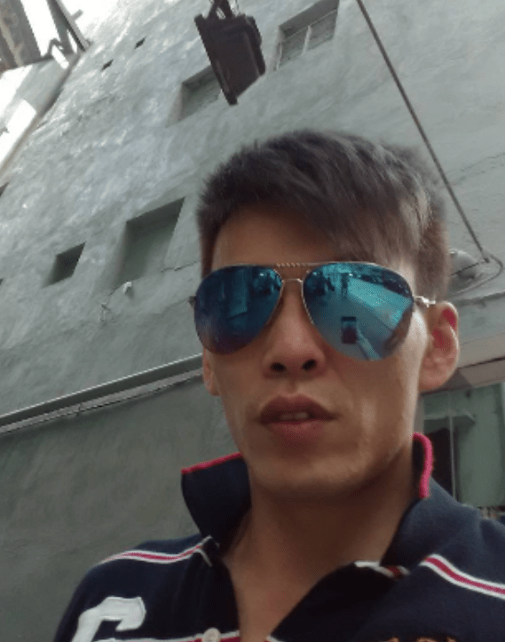 殺女案送貨員 Facebook 曝光